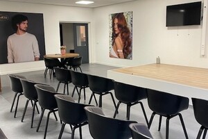 Professional Hairsolutions opent pand met studio en groothandel