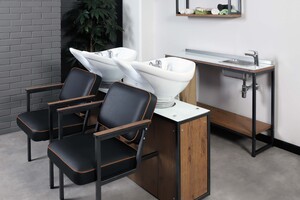 Salon Ambience introduceert kaptafel Planet on the Wall!